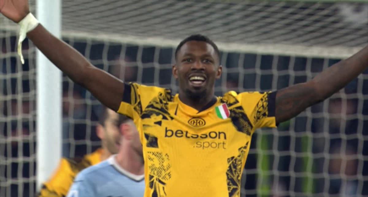 邀请赛中 邀请赛中