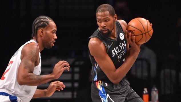 前锋身材与 前锋身材与